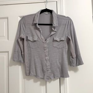 Olive Olivia gray 3/4 sleeve button up top size medium